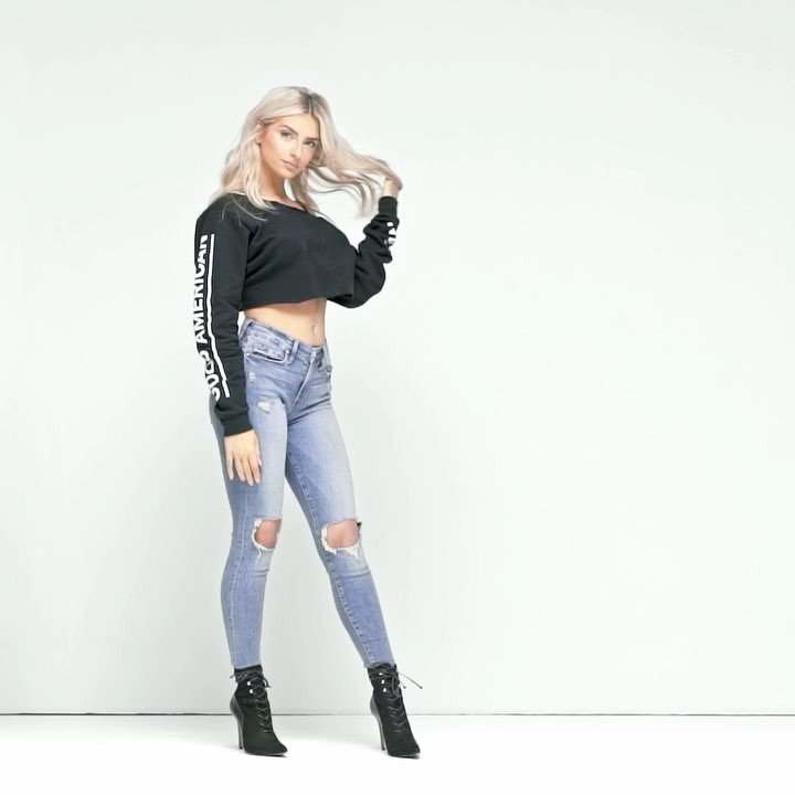 Skyler Springstun fashion portrait